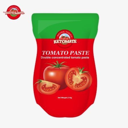 La produzione di pasta di pomodori in sacchetto stand-up da 210 g rispetta gli standard di produzione ISO HACCP BRC e FDA
