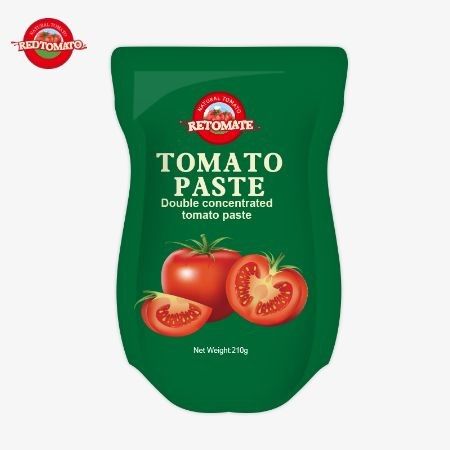 La pasta di pomodori in sacchetto da 210 g è conforme agli standard di produzione ISO HACCP BRC e FDA