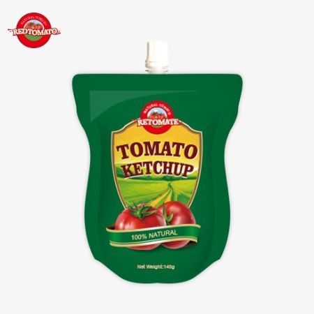 Offriamo sacchetti di ketchup da 140 grammi a prezzi di fabbrica che soddisfano gli standard internazionali e offrono comodità