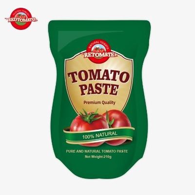 La produzione di pasta di pomodori in sacchetto stand-up da 210 g rispetta gli standard di produzione ISO HACCP BRC e FDA