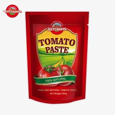 Il sacchetto di pasta di pomodoro da 500 grammi offre un'imballaggio conveniente e un gusto delizioso