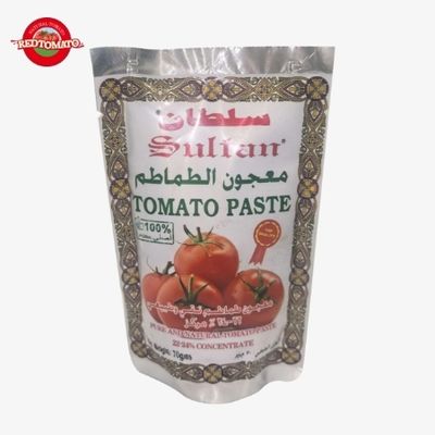 Sachetti di passata di pomodoro di alta qualità SULTAN Brand disponibili in confezioni stand-up, doppia concentrazione e peso di 70g, Brix 22–24%
